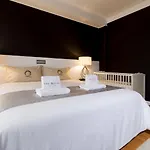 The Queen Luxury Apartments - Villa Serena